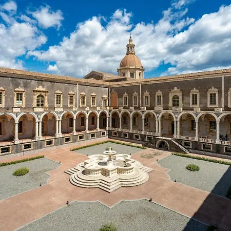 Apartments For Rent Catania Exterior photo